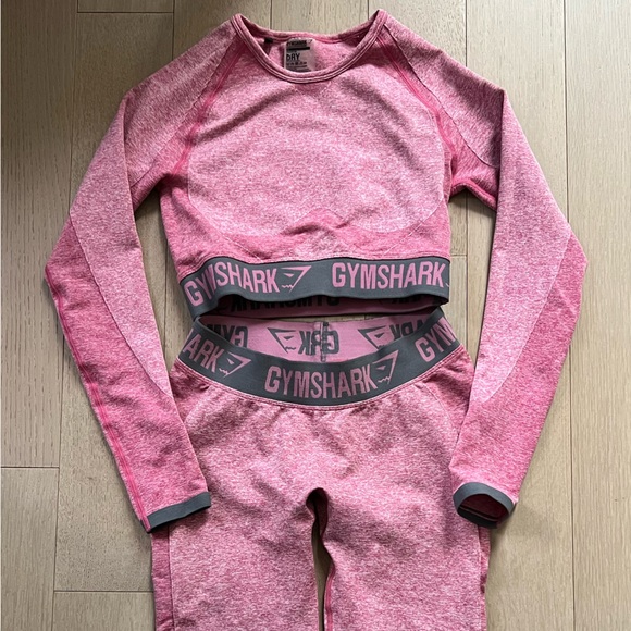 Both Top and Bottom ; Gymshark Seamless Dry Fit crop top & leggings - Picture 6 of 8